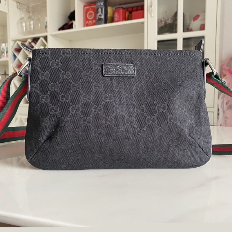 G*u*i satchel bags